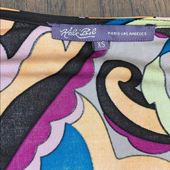 Kale Bob bell sleeve psychedelic pattern blouse - Picture 2 of 3